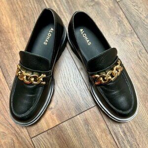 Alohas lug sole loafer